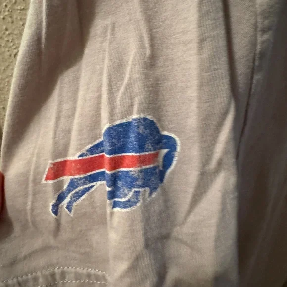 Bills football shirt 🔥 - Picture 4 of 5